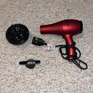Remington blow dryer with two attachments